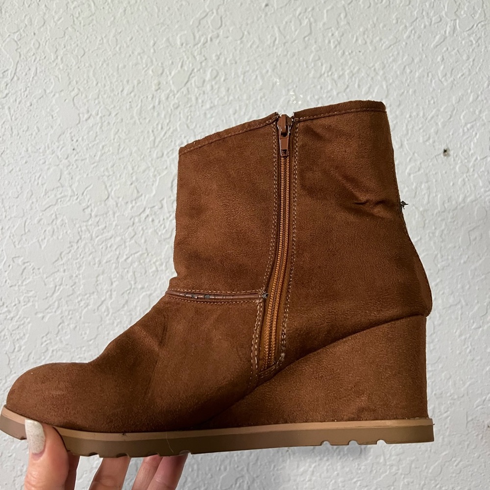 Synthetic suede wedge ankle booties with Shearling lining. Comfortable  heel